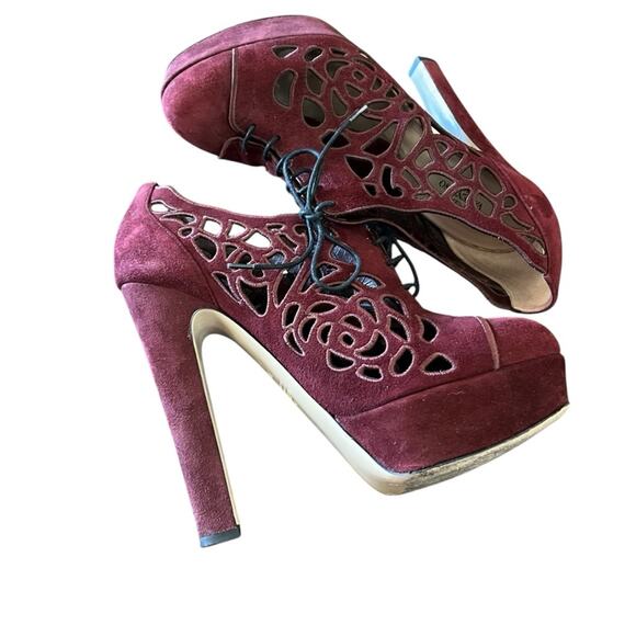Valentino Garavani Burgundy Suede Cutout Platform High Heel Booties EU 39 US 9 - Picture 8 of 11